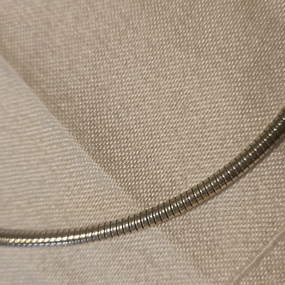 Premier Designs Snake Chain Collar Necklace Silver Tone - Picture 2 of 3